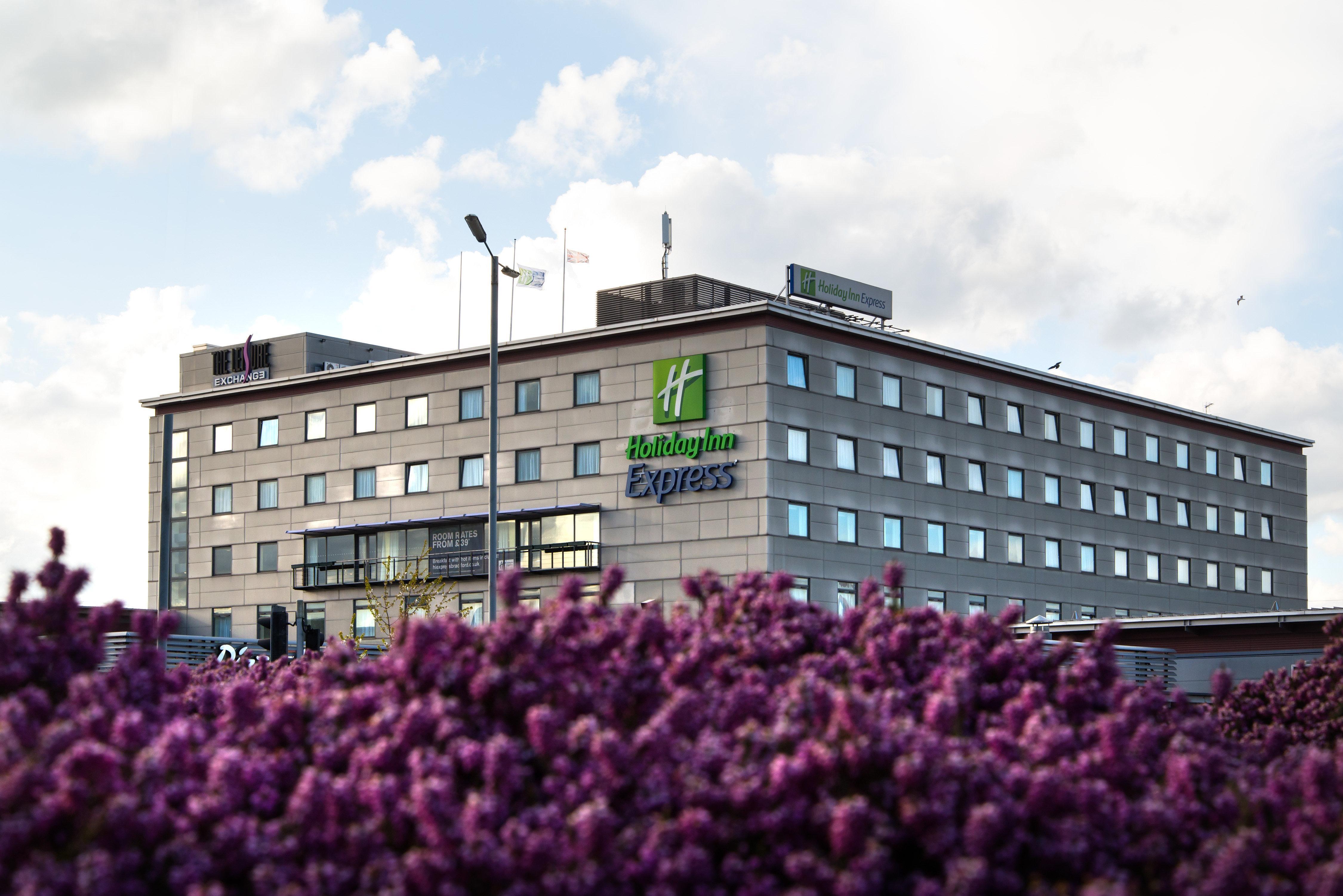 Holiday Inn Express Bradford City Centre, An Ihg Hotel Esterno foto